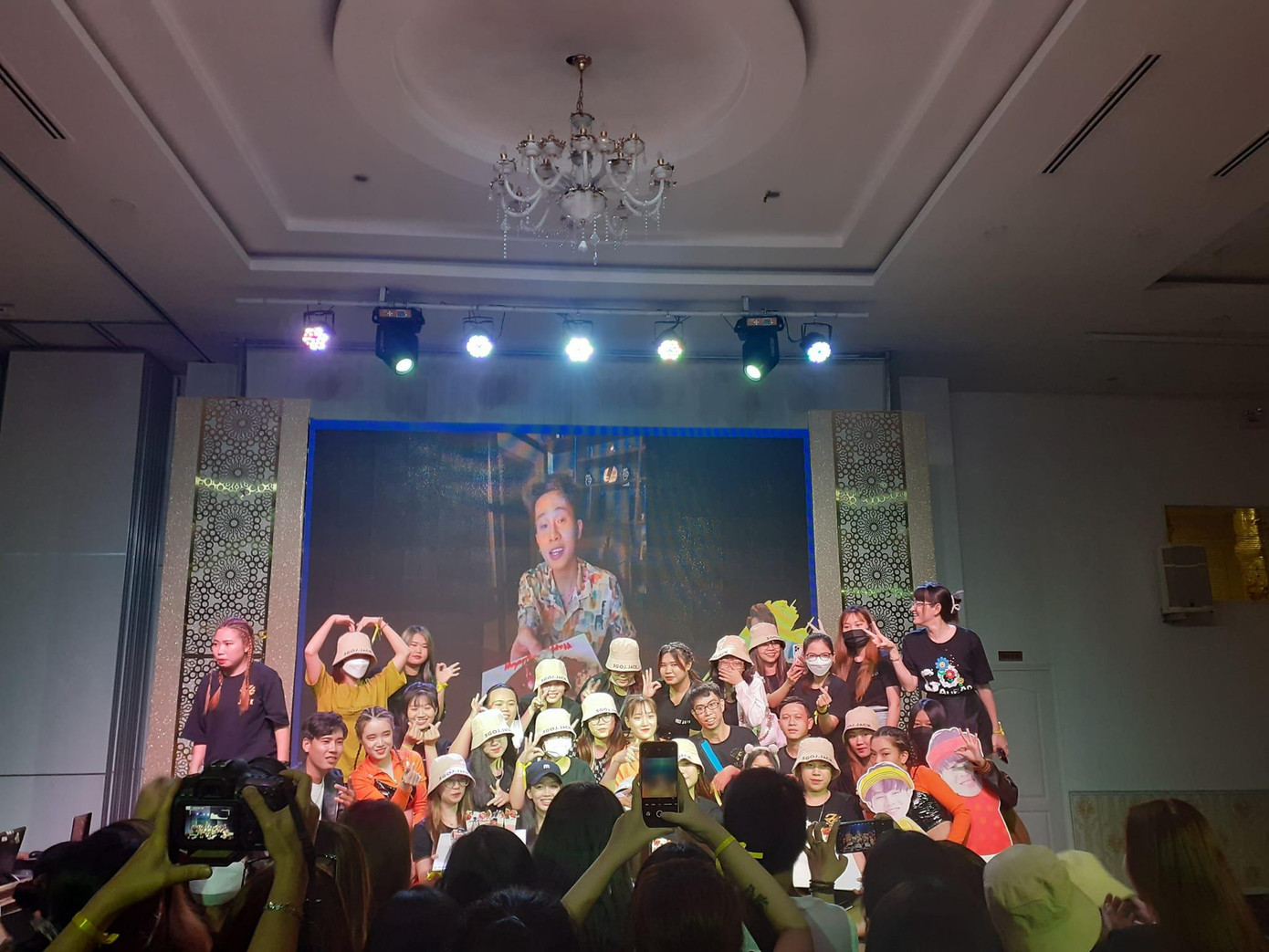 Có thể thấy, dù "ở ẩn" hơn nửa năm, Jack vẫn nhận về sự ủng hộ lớn từ người hâm mộ (Nguồn ảnh: Fanpage Jack's Fireflies). Có thể thấy, dù "ở ẩn" hơn nửa năm, Jack vẫn nhận về sự ủng hộ lớn từ người hâm mộ (Nguồn ảnh: Fanpage Jack's Fireflies).