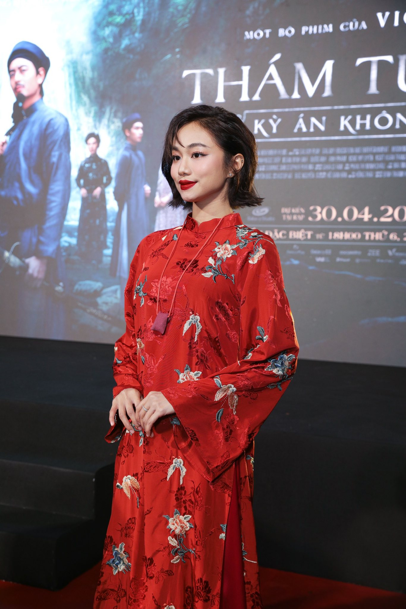 Ngân Hòa được yêu quý bởi diễn xuất đa dạng và nhan sắc rạng rỡ. Người đẹp sở hữu nụ cười "má lúm" thương hiệu. Nguồn ảnh: FBNV.