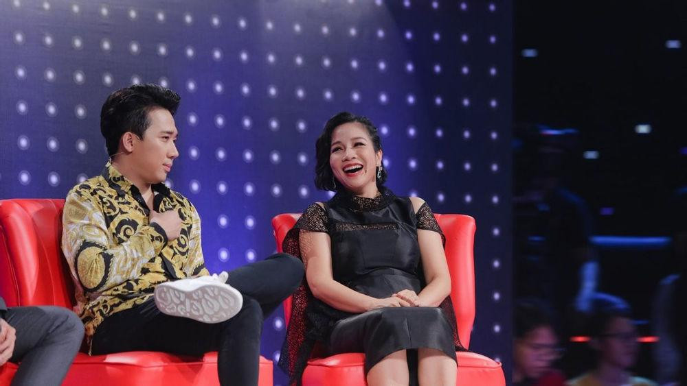 Trấn Thành khẳng định anh là người hâm mộ của diva Mỹ Linh từ thuở nhỏ. Trấn Thành khẳng định anh là người hâm mộ của diva Mỹ Linh từ thuở nhỏ.