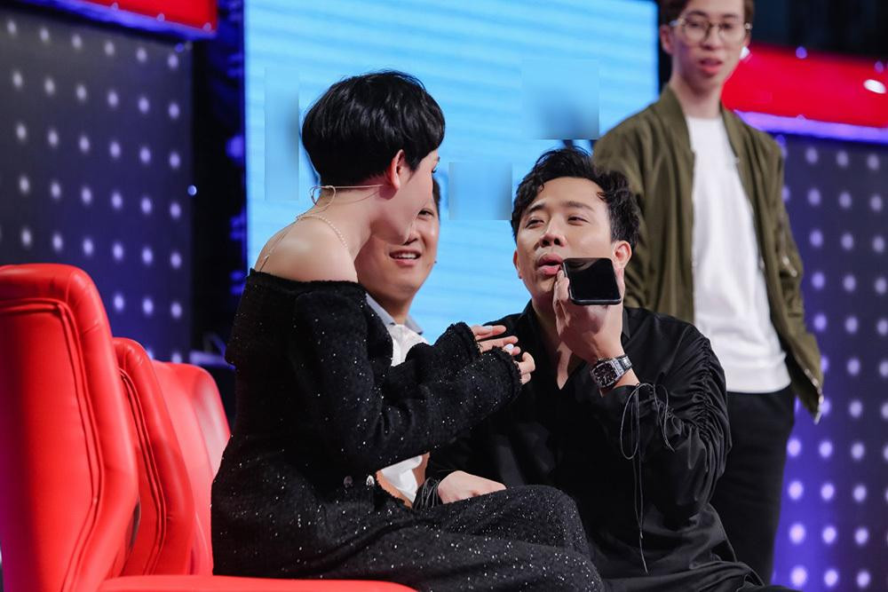 Hiền Hồ từng được Trấn Thành khen ngợi tại Giọng Ải Giọng Ai.