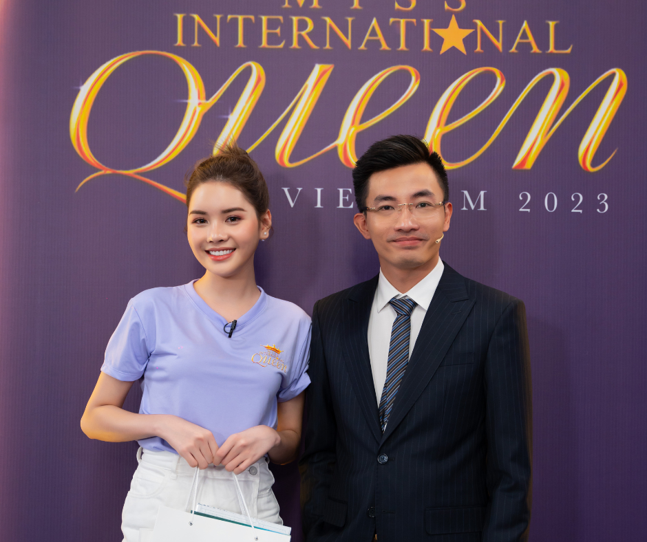 Đan Tiên (team Quỳnh Hoa) giành chiến thắng thuyết phục tại thử thách phụ.