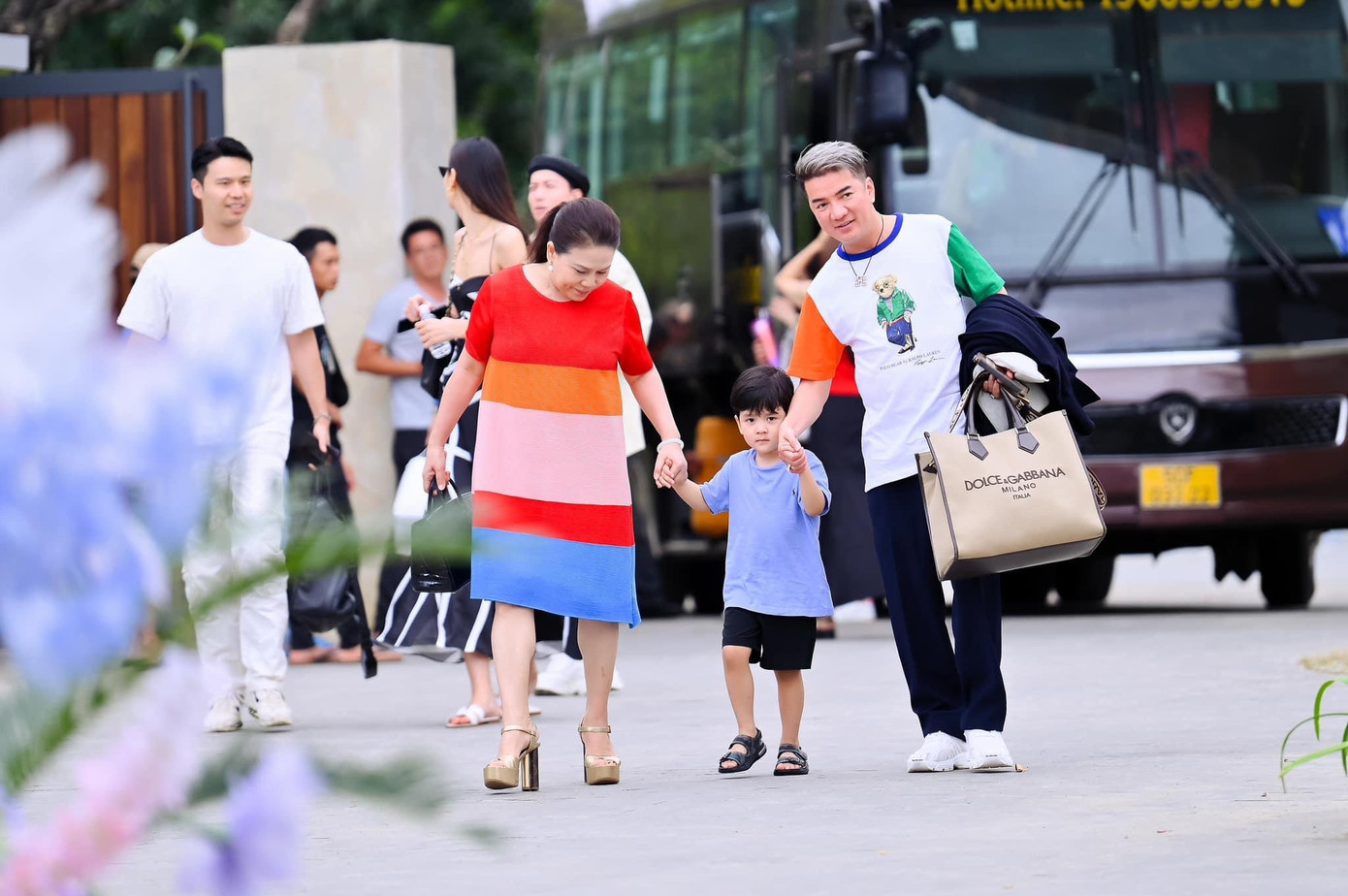 Đàm Vĩnh Hưng đồng hành cùng Polo trong mọi hoạt động.