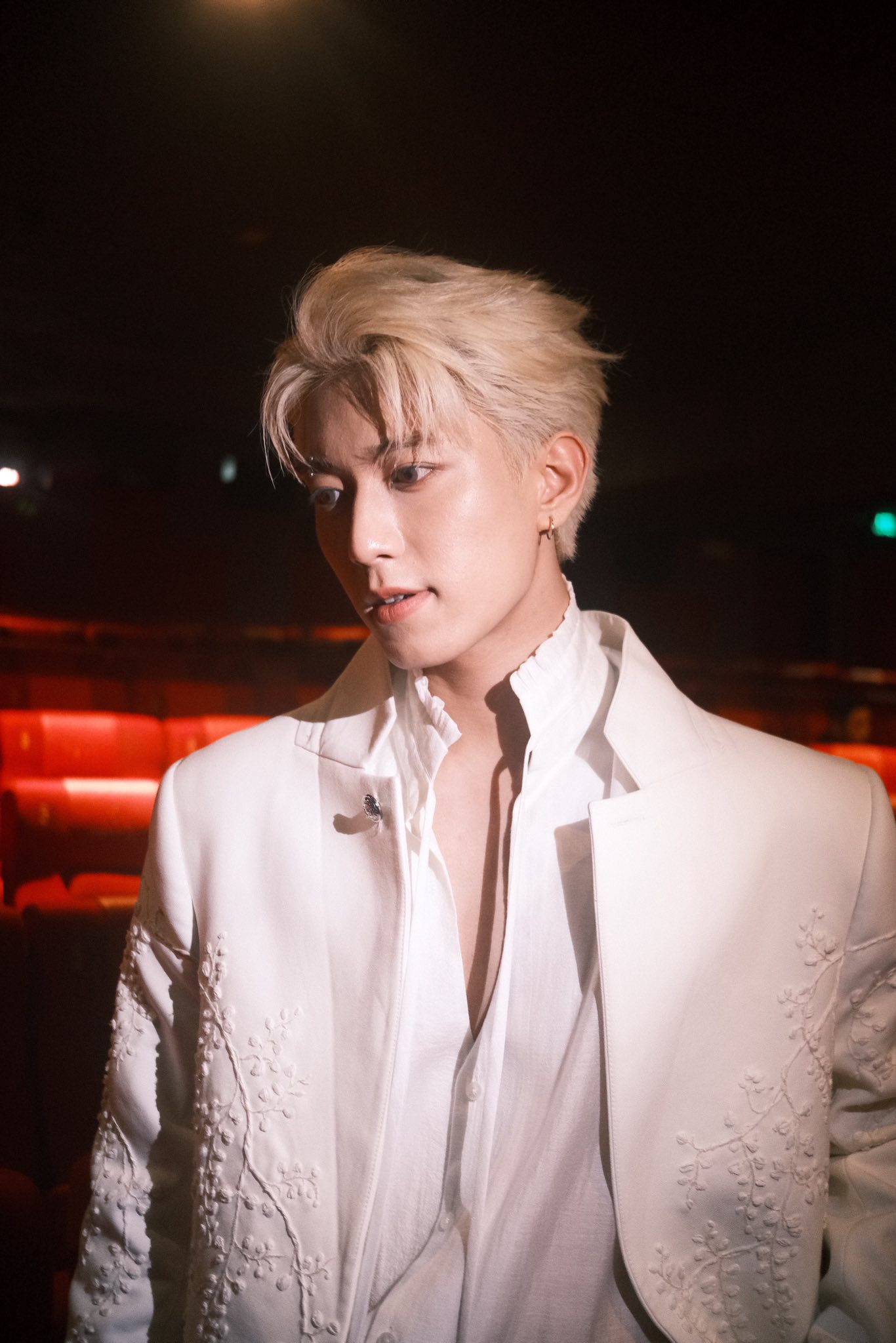 Thái Lê Minh Hiếu sở hữu giao diện "sai đẹp chiêu" nhưng hệ điều hành lại "mát lạnh". Nguồn ảnh: FBNV.