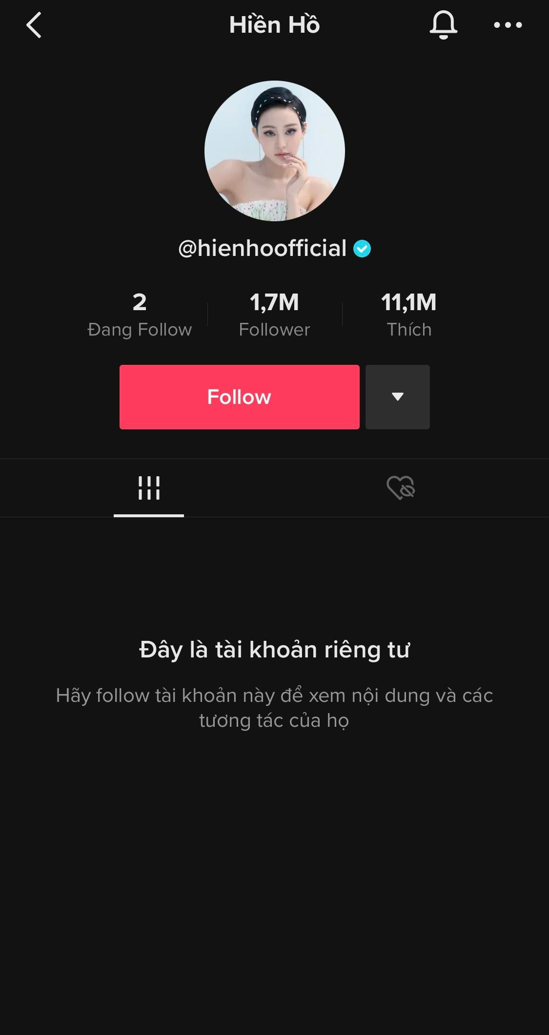 Hiền Hồ đã hoàn toàn biến mất trên mạng xã hội sau ồn ào tình cảm. Hiền Hồ đã hoàn toàn biến mất trên mạng xã hội sau ồn ào tình cảm.