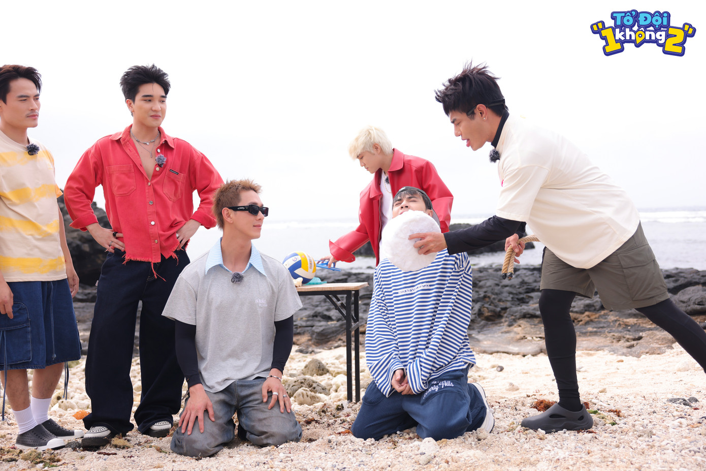 Dương Lâm chính thức cho Quang Hùng MasterD "ra rìa". Dương Lâm chính thức cho Quang Hùng MasterD "ra rìa".