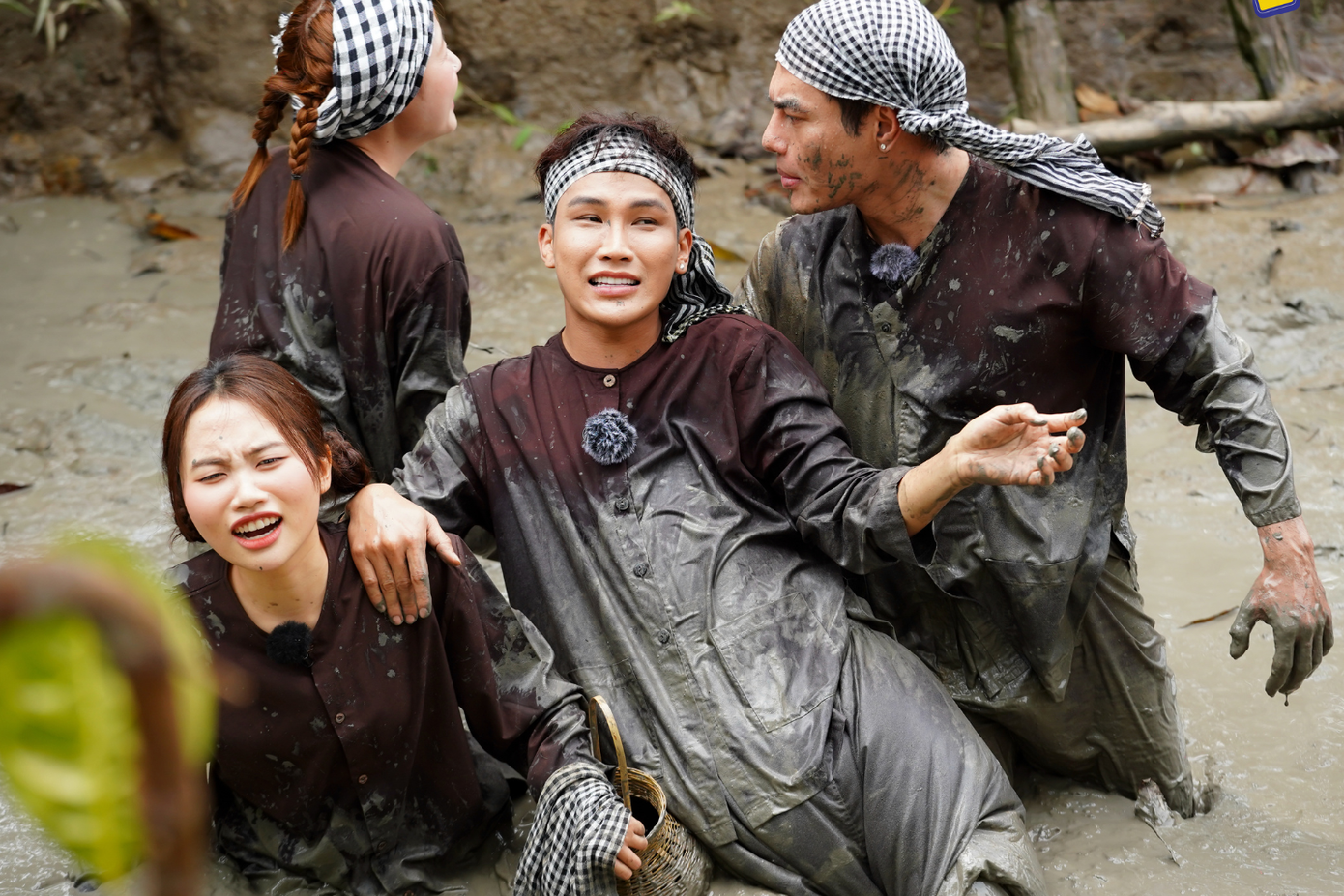 Phương Mỹ Chi, Tiêu Minh Phụng "oải cả chưởng" tại Tổ Đội "1 Không 2".