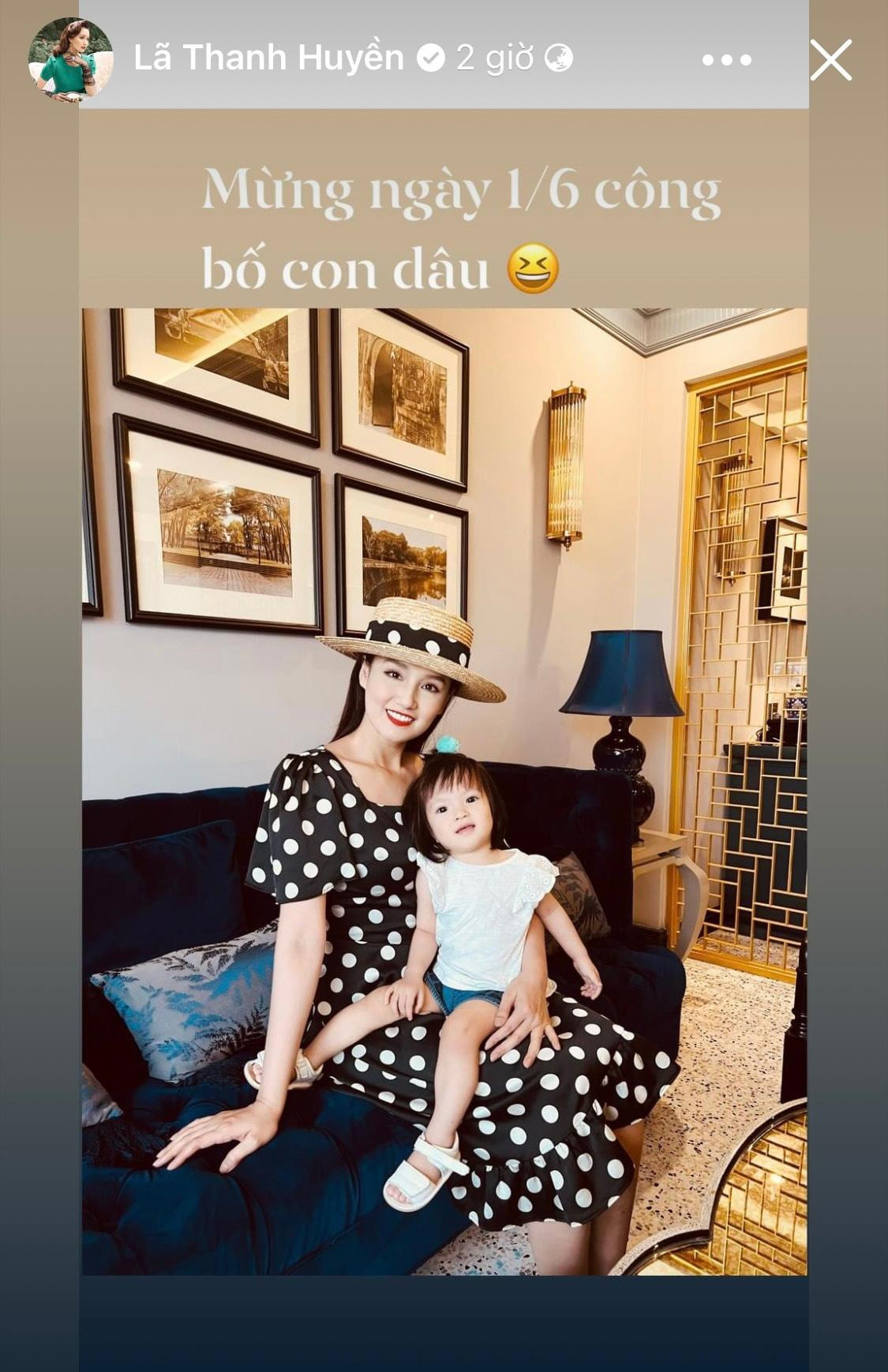 Trên Facebook cá nhân, diễn viên Lã Thanh Huyền cũng khiến netizen "cười xỉu" khi tuyên bố đã tìm được "con dâu". Trên Facebook cá nhân, diễn viên Lã Thanh Huyền cũng khiến netizen "cười xỉu" khi tuyên bố đã tìm được "con dâu".