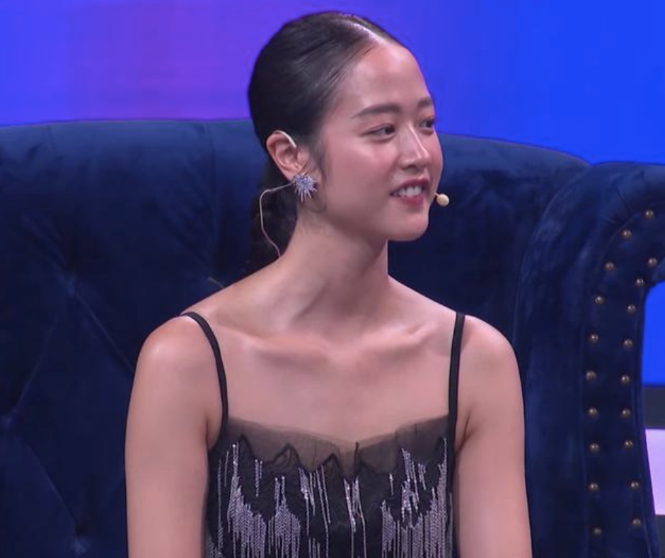 Kiểu tóc cột cao được netizen khẳng định là không phù hợp với nữ chính Người Ấy Là Ai tập 5.