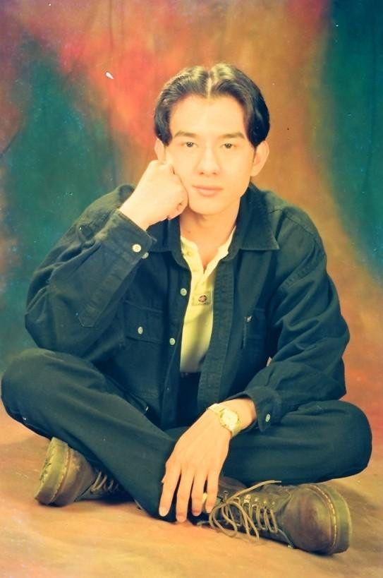 Nhan sắc "không phải dạng vừa" của anh Bo Đan Trường thời trẻ.