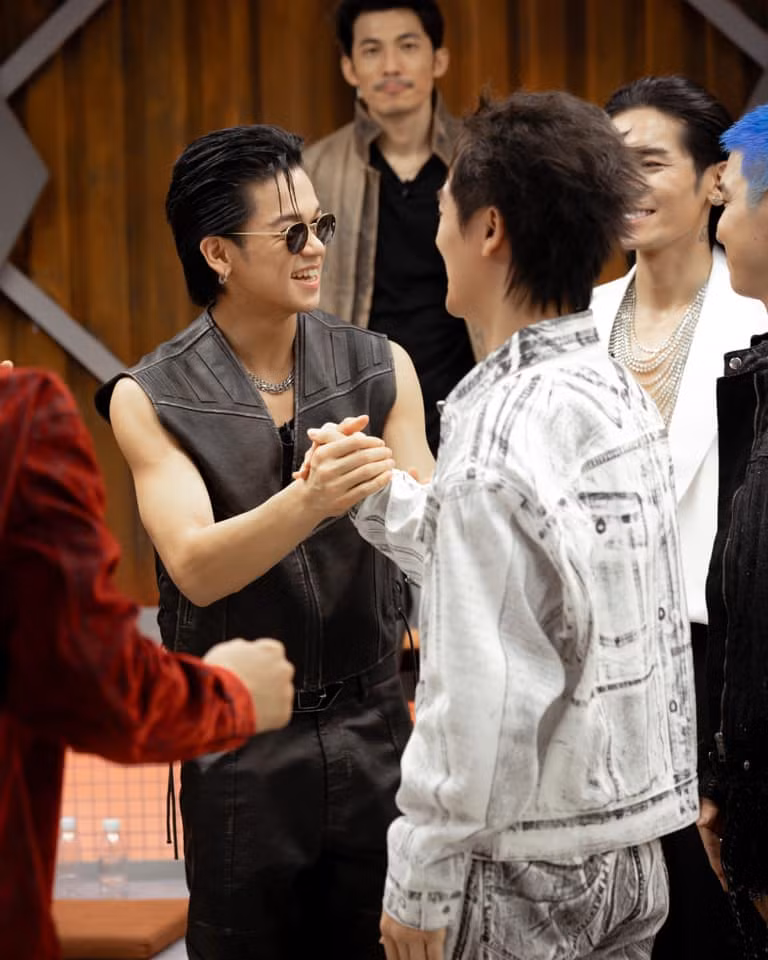 Trọng Hiếu là anh trai thường xuyên "deep talk" với Duy Khánh nhất.
