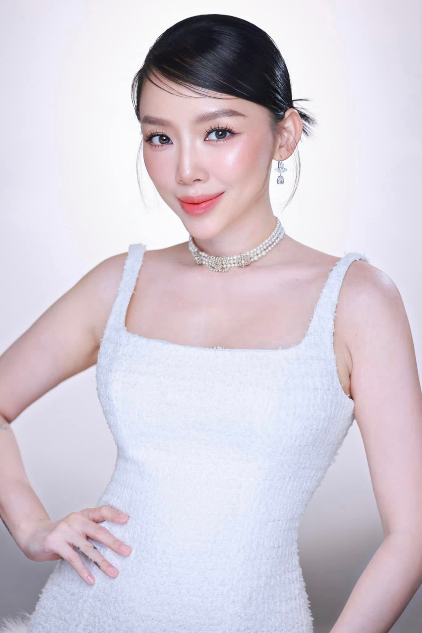 Kinh nghiệm, tài năng lẫn tư duy âm nhạc đều &quot;10 điểm&quot;, Tóc Tiên được kỳ vọng là Chị Đẹp Toàn Năng của chương trình năm nay.