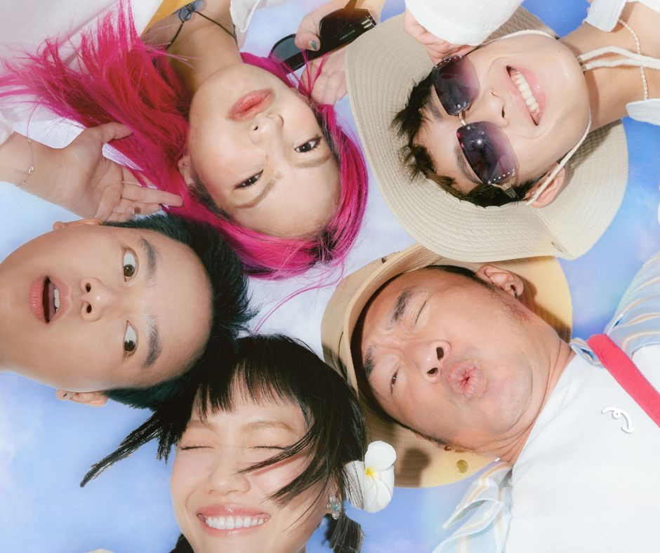 Là người có kinh nghiệm đi Thái Lan nhiều nhất trong Mùi Vị Những Chuyến Đi, Diệu Nhi trở thành “chỗ dựa an toàn” cho dàn cast. Là người có kinh nghiệm đi Thái Lan nhiều nhất trong Mùi Vị Những Chuyến Đi, Diệu Nhi trở thành “chỗ dựa an toàn” cho dàn cast.