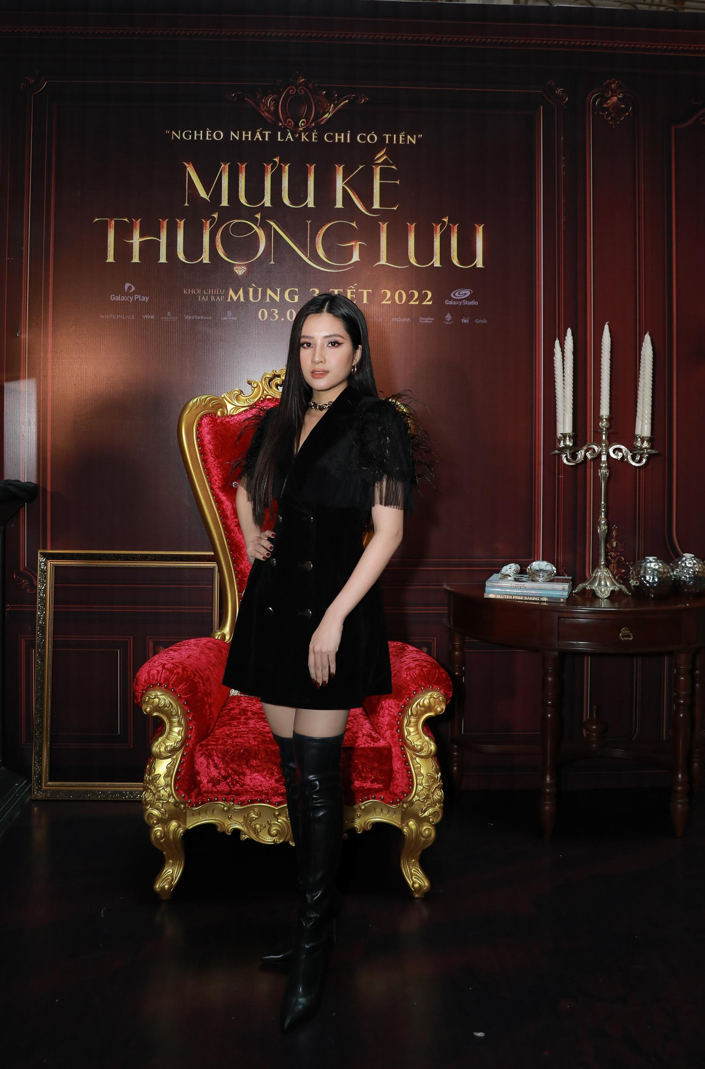 Thiên An trở lại với vai nữ chính trong phim điện ảnh Mưu Kế Thượng Lưu. Thiên An trở lại với vai nữ chính trong phim điện ảnh Mưu Kế Thượng Lưu.