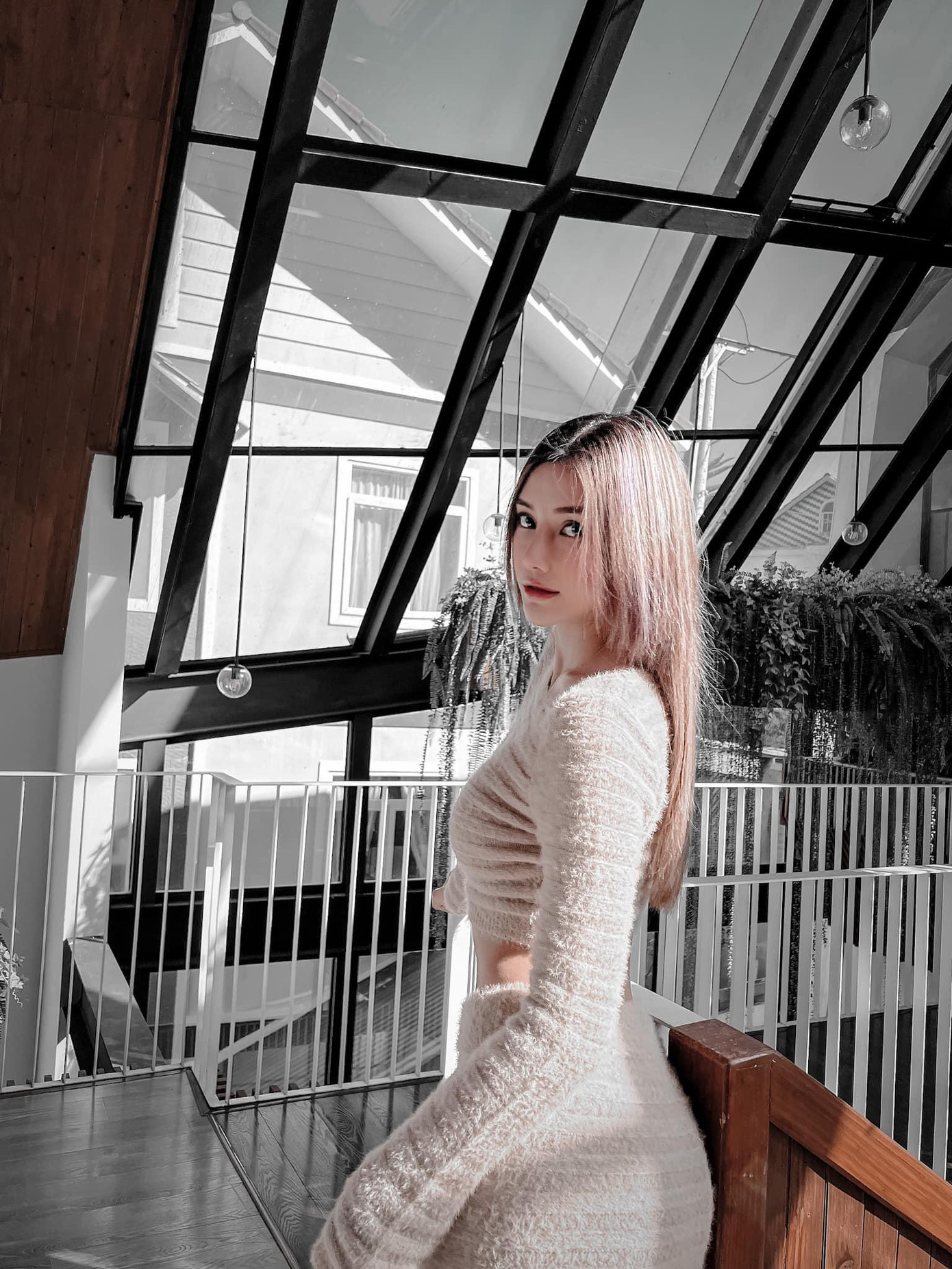 Nhan sắc "xịn đét" của nữ chính Tuyết Kha. Nhan sắc "xịn đét" của nữ chính Tuyết Kha.