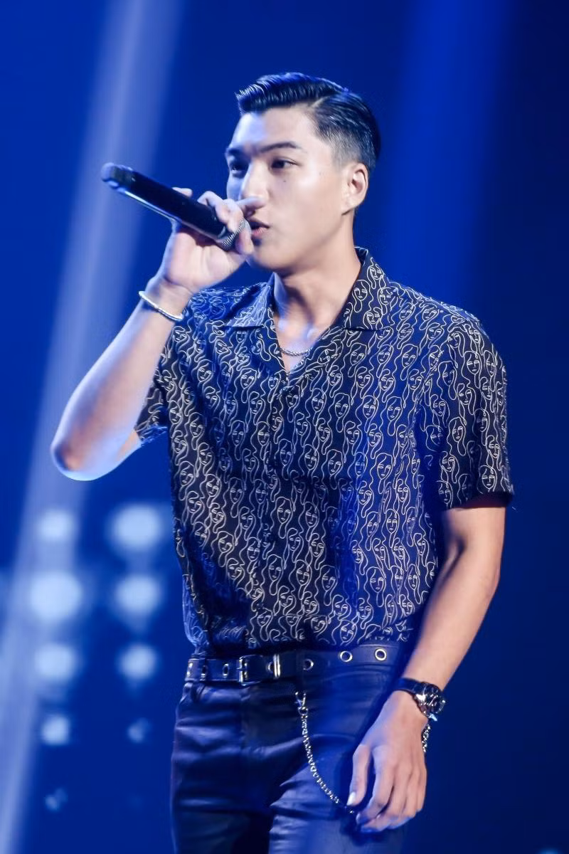 Sau King Of Rap, HIEUTHUHAI đã trở thành gương mặt được cư dân mạng quan tâm.