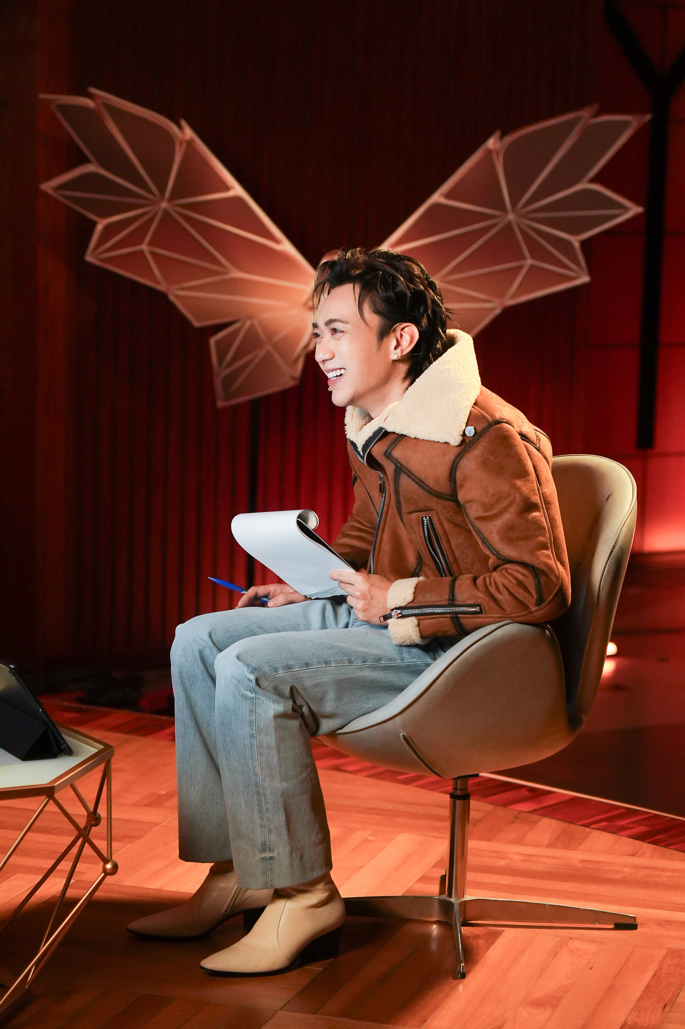 "Anh tài" SOOBIN cùng với Tóc Tiên, Kay Trần cùng lựa chọn ra Top 30 trong tập 1 Tân Binh Toàn Năng 2025.