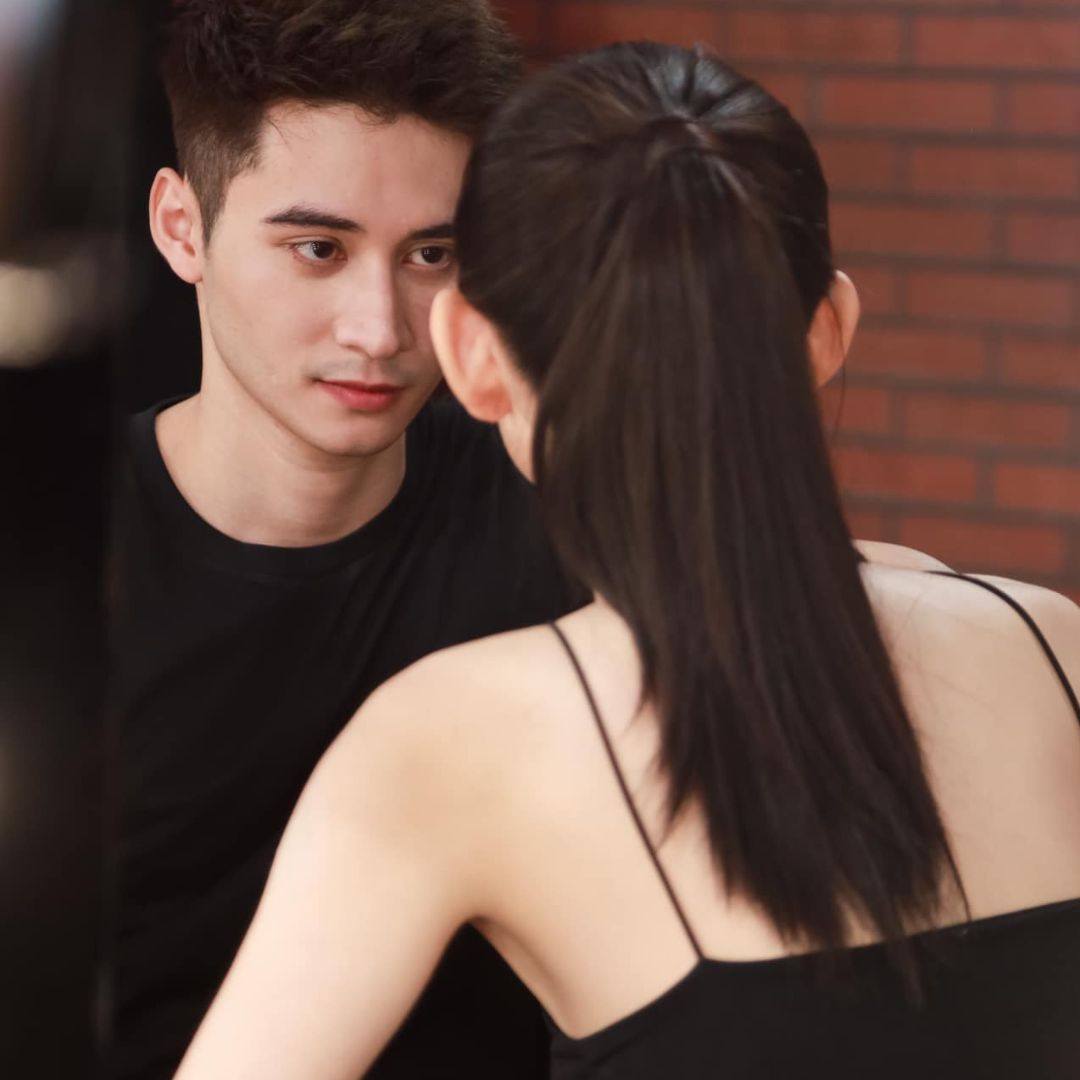 Những lần bắt cặp thực hiện thử thách cùng nhau của Hương Liên - Tuấn Ngọc đều khiến dàn HLV và thí sinh The Face thích thú.