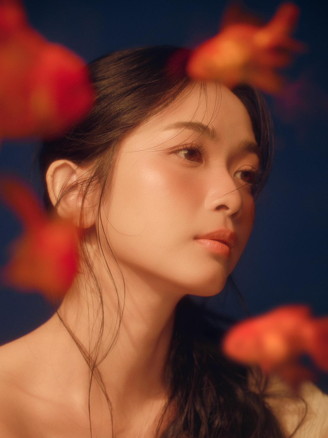 Vẻ đẹp trong veo của nàng thơ Gen Z. Vẻ đẹp trong veo của nàng thơ Gen Z.