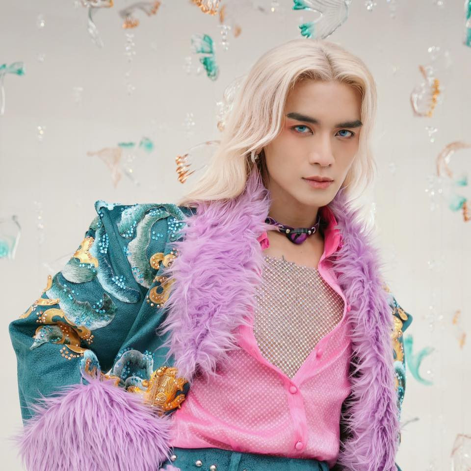 Đa số netizen &quot;ngóng trông&quot; MV Dancing In The Dark với sự đóng chính và &quot;bung lụa&quot; của... &quot;thái tử&quot; BB Trần.