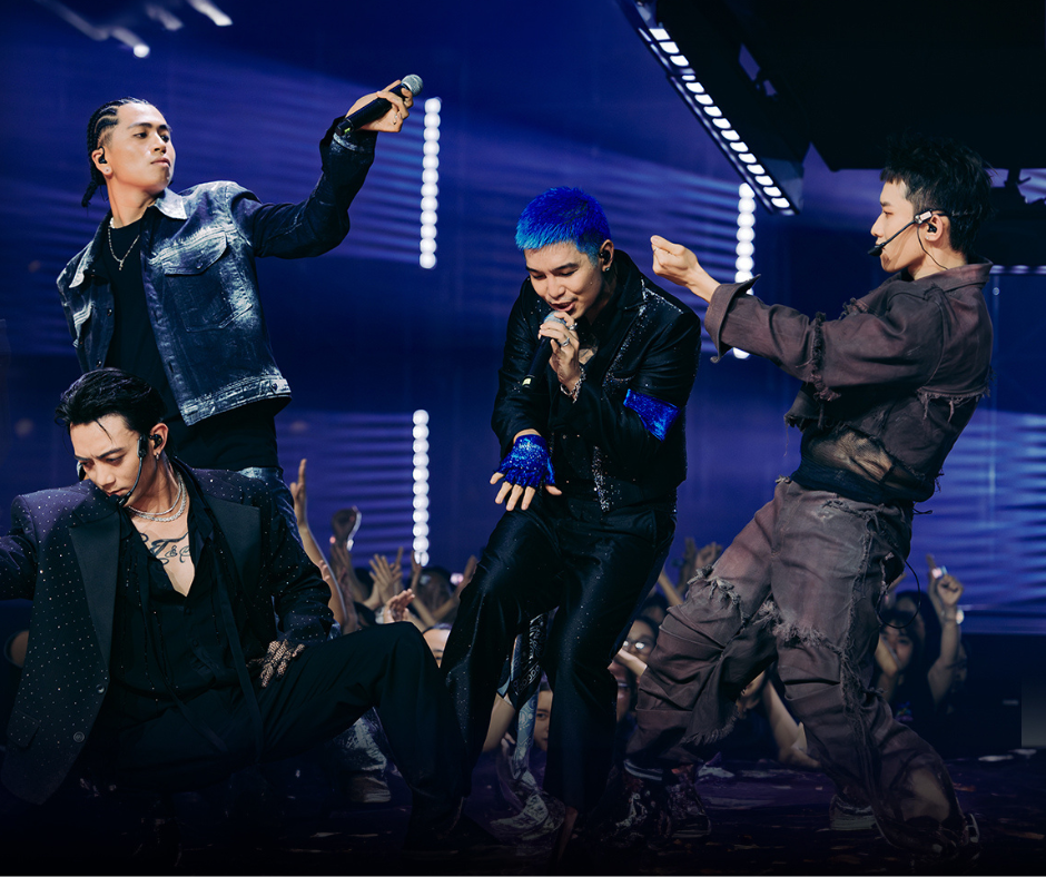 Đội hình Nam Thần Rực Lửa "cân" được ba yếu tố: visual - vocal - vũ đạo và có màu sắc âm nhạc hòa hợp nhất của Anh Trai Vượt Ngàn Chông Gai. Đội hình Nam Thần Rực Lửa "cân" được ba yếu tố: visual - vocal - vũ đạo và có màu sắc âm nhạc hòa hợp nhất của Anh Trai Vượt Ngàn Chông Gai.