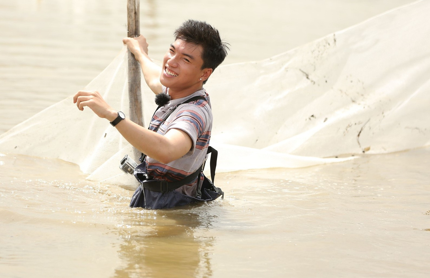 HIEUTHUHAI là "mầm non giải trí" của 2 Ngày 1 Đêm. HIEUTHUHAI là "mầm non giải trí" của 2 Ngày 1 Đêm.