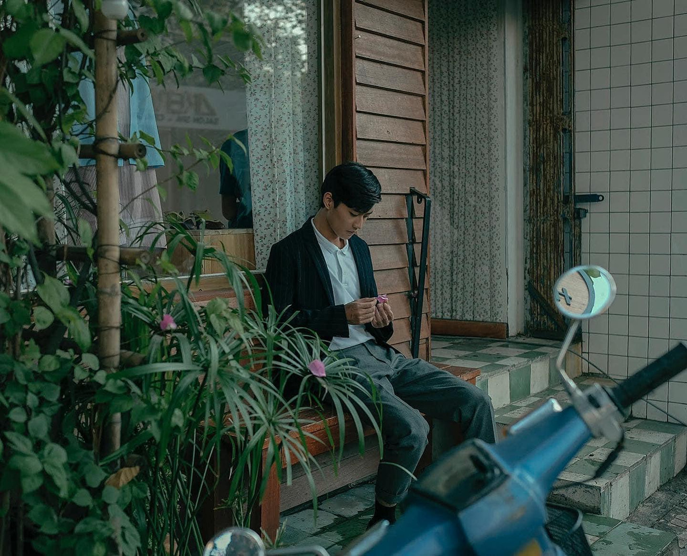 Áo khoác chính là item tạo điểm nhấn trong các outfit thường ngày của Avin Lu. Áo khoác chính là item tạo điểm nhấn trong các outfit thường ngày của Avin Lu.