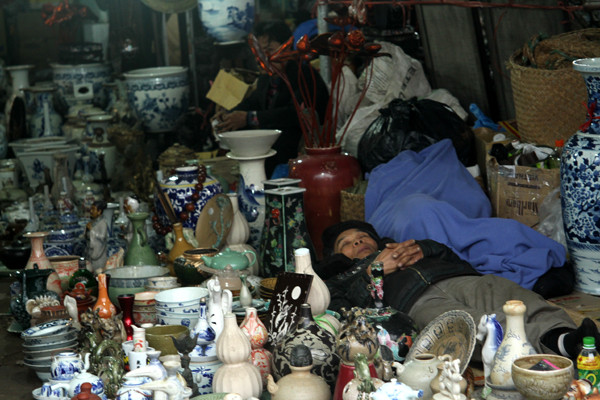 Tranh thủ chợp mắt. Tranh thủ chợp mắt