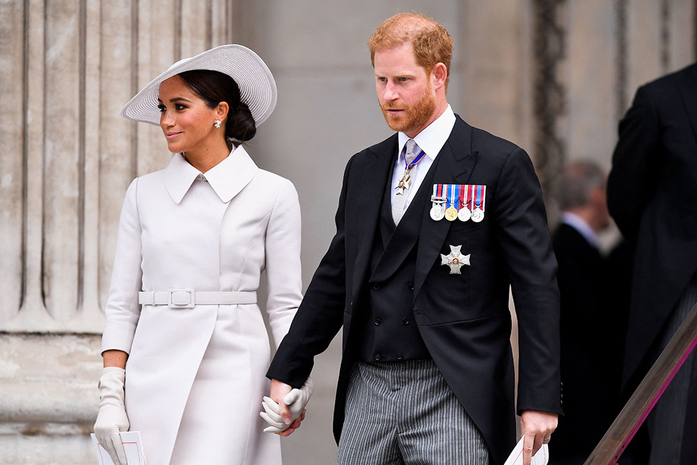 Harry và Meghan là nguồn cơn những ồn ào suốt 3 năm qua của Hoàng gia Anh. Ảnh: Getty Images. Harry và Meghan là nguồn cơn những ồn ào suốt 3 năm qua của Hoàng gia Anh. Ảnh: Getty Images.