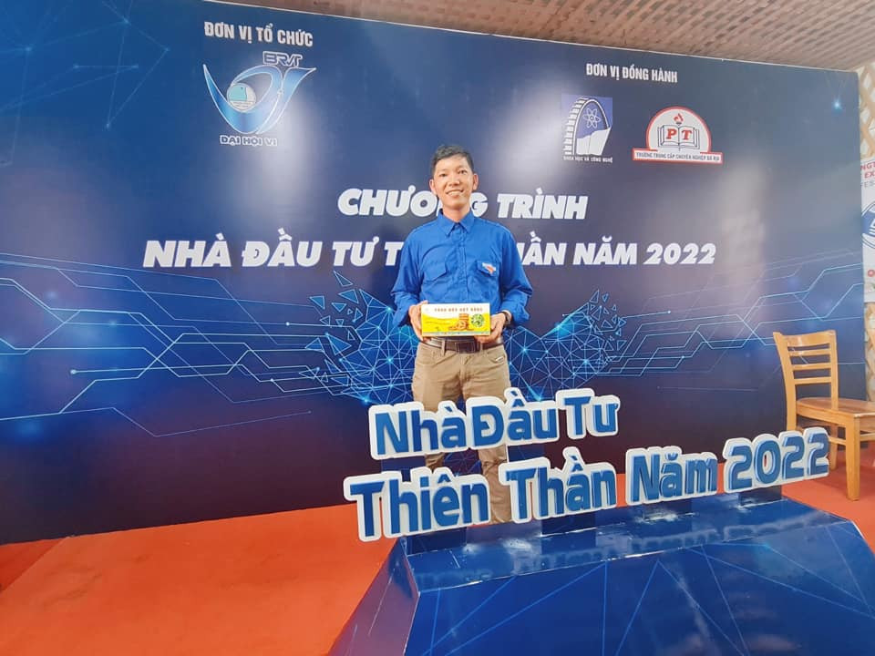 Anh Nguyễn Hoài Hận đạt giải Khuyến khích chương trình “Nhà đầu tư thiên thần” do Hội Liên hiệp Thanh niên tỉnh Bà Rịa - Vũng Tàu tổ chức năm 2022.