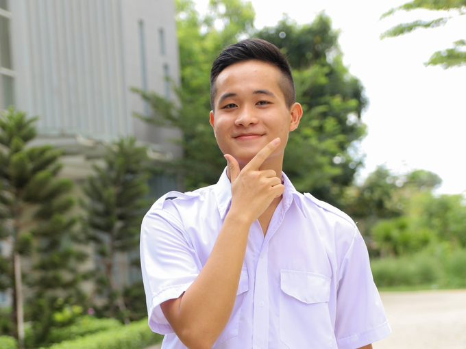 Theo Đồng Trưởng, bên cạnh kiến thức chuyên môn, ngành ngôn ngữ Anh giúp sinh viên nhiều kỹ năng mềm khác (Ảnh: NVCC). Theo Đồng Trưởng, bên cạnh kiến thức chuyên môn, ngành ngôn ngữ Anh giúp sinh viên nhiều kỹ năng mềm khác (Ảnh: NVCC).