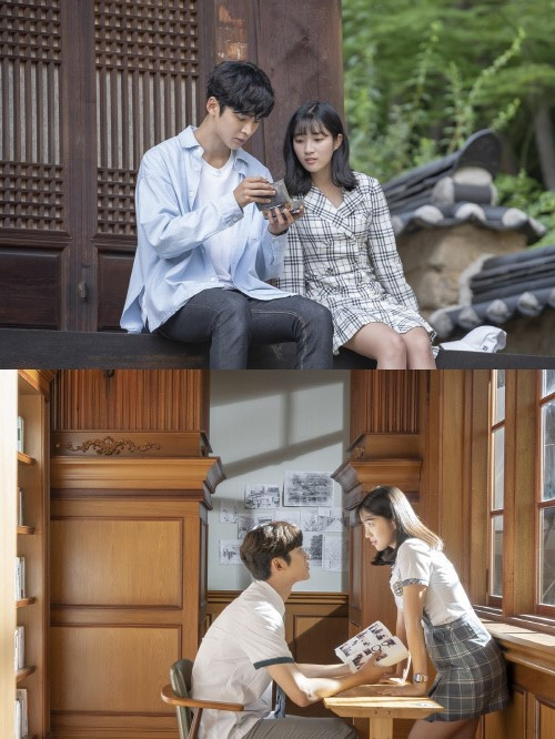 Sự tương phản giữa Rowoon, người tự hào về chiều cao và Kim Hye Yoon, người có nét quyến rũ dễ thương với thân hình nhỏ nhắn thu hút sự chú ý như một cặp đôi có sự ăn ý thể chất ở mức độ mọi thời đại giống như 'cặp đôi SolSeon' trong Lovely Runner. Sự tương phản giữa Rowoon, người tự hào về chiều cao và Kim Hye Yoon, người có nét quyến rũ dễ thương với thân hình nhỏ nhắn thu hút sự chú ý như một cặp đôi có sự ăn ý thể chất ở mức độ mọi thời đại giống như 'cặp đôi SolSeon' trong Lovely Runner.