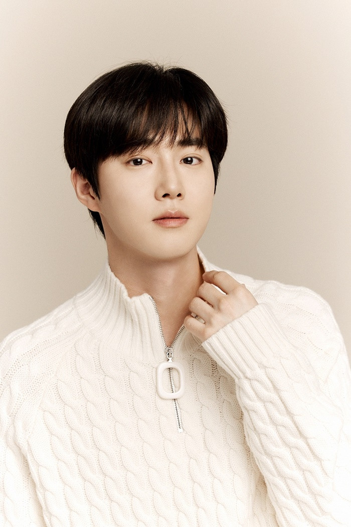 Suho đã có một năm 2023 vô cùng thành công và The Crown Prince Has Disappeared là lần đầu tiên nam thần tượng thử sức với phim cổ trang.
