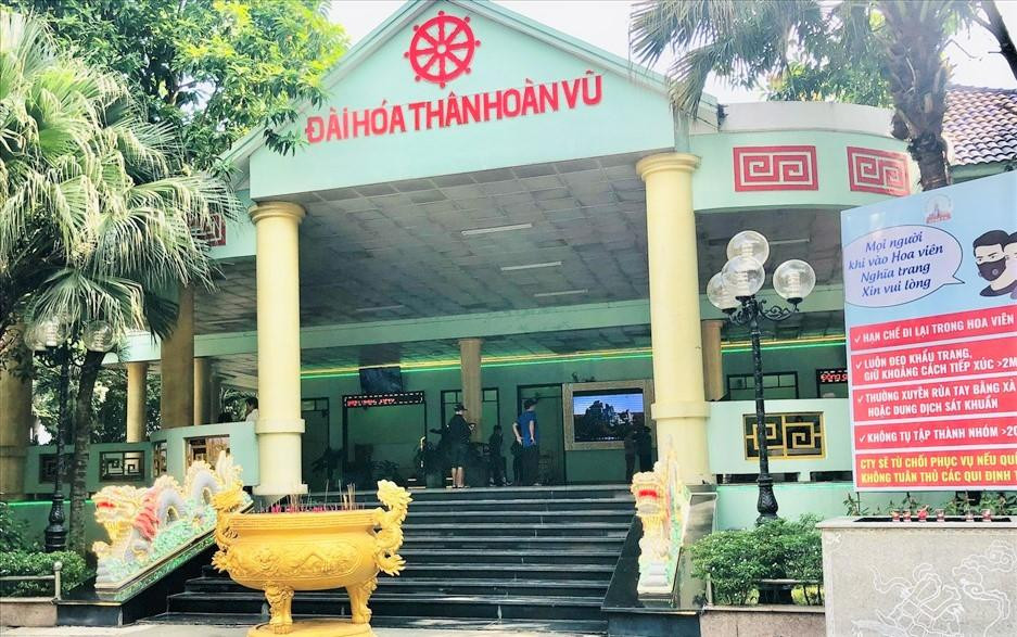 Hoa viên Nghĩa Trang Chánh Phú Hòa là nơi nhận nhiệm vụ hỏa táng bệnh nhân COVID-19 tử vong