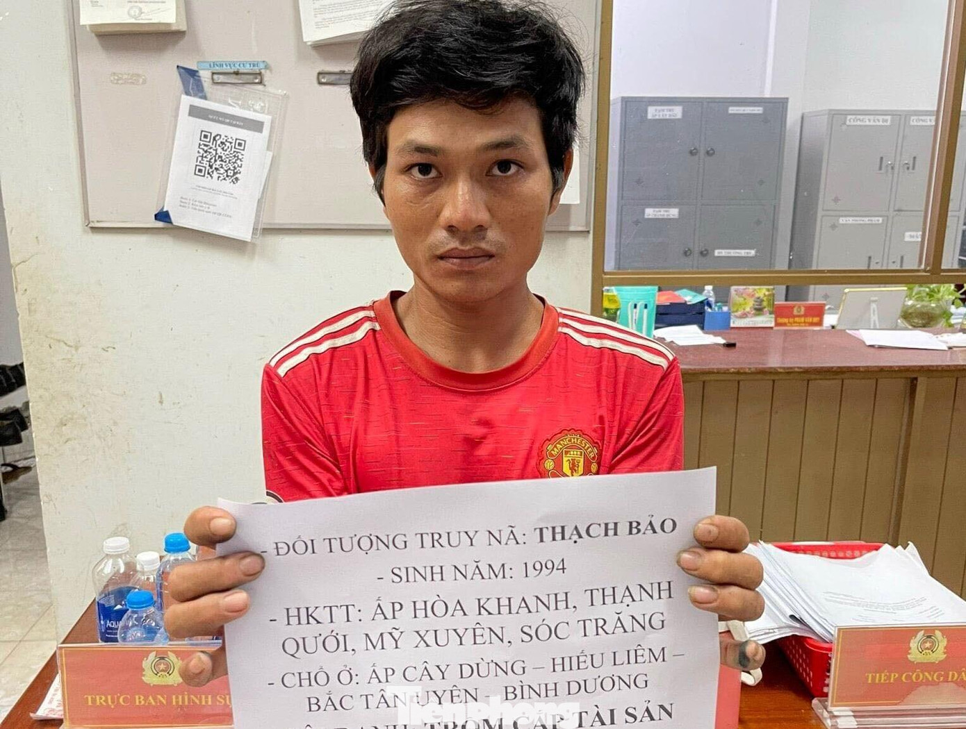 Thạch Bảo tại cơ quan công an