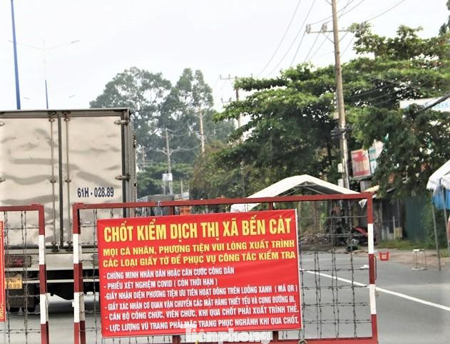 Mặc dù trở thành "vùng xanh" nhưng các chốt kiểm soát liên huyện, tỉnh vẫn được giữ Mặc dù trở thành "vùng xanh" nhưng các chốt kiểm soát liên huyện, tỉnh vẫn được giữ