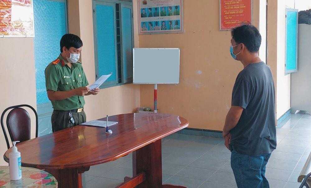 Ông T. làm việc với công an