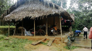 Ngôi nhà rách nát của gia đình các nạn nhân