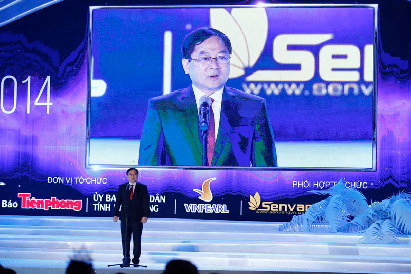 Nguyễn Cao Kỳ Duyên đăng quang Hoa hậu Việt Nam 2014 ảnh 27