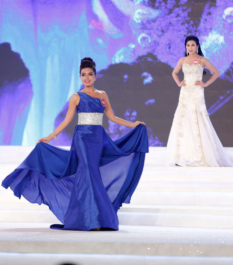 Nguyễn Cao Kỳ Duyên đăng quang Hoa hậu Việt Nam 2014 ảnh 14