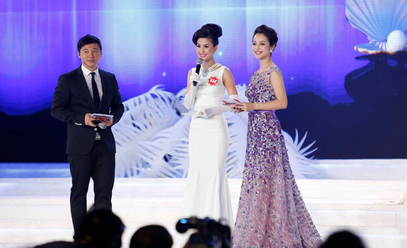 Nguyễn Cao Kỳ Duyên đăng quang Hoa hậu Việt Nam 2014 ảnh 8