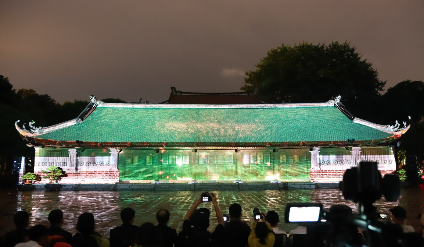 Toàn bộ mặt tiền của nhà Tiền đường trên sân Thái học sẽ biến thành một màn hình khổng lồ giúp cho khách tham quan khám phá những giá trị tinh túy nhất trong đạo học của người Việt.