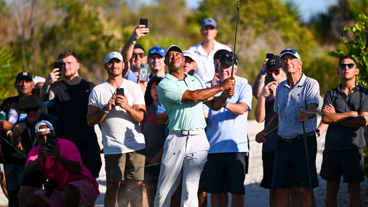 Tiger Woods thi đấu tại Hero World Challenge 2023