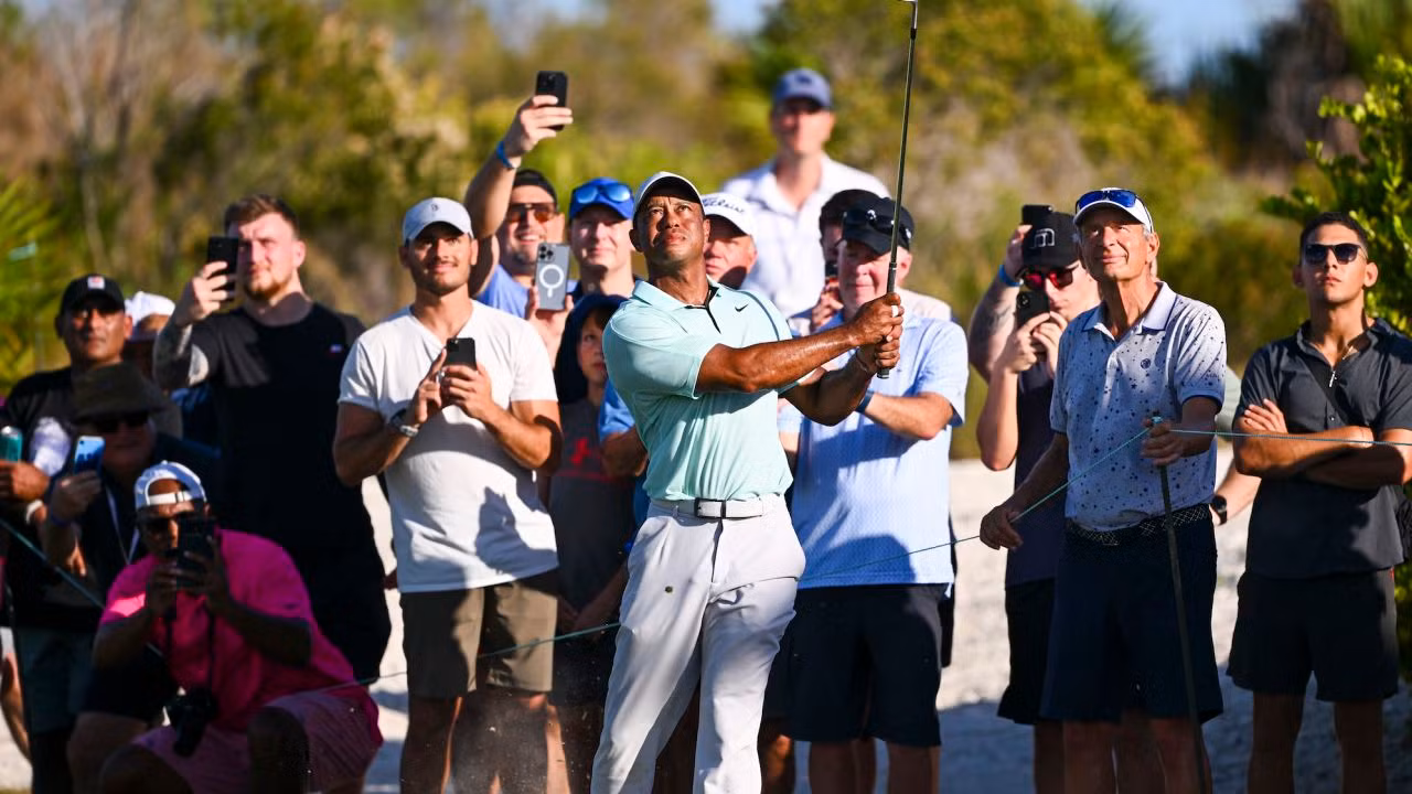 Tiger Woods thi đấu tại Hero World Challenge 2023