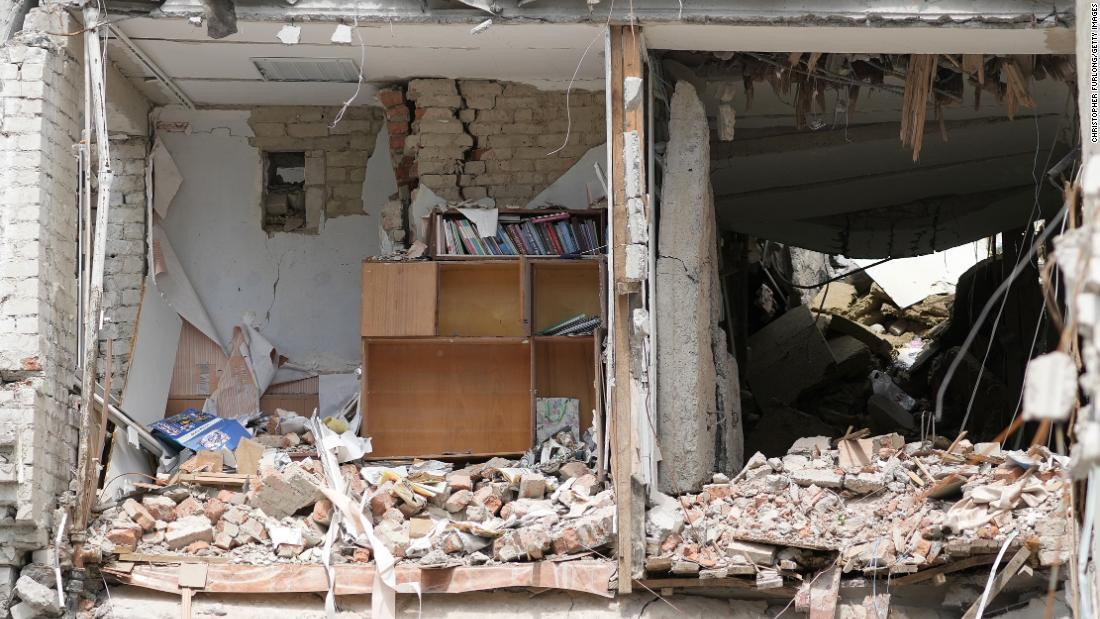 59% trường học của Ukraine không thể đón học sinh trở lại trường vào tháng 9 tới.