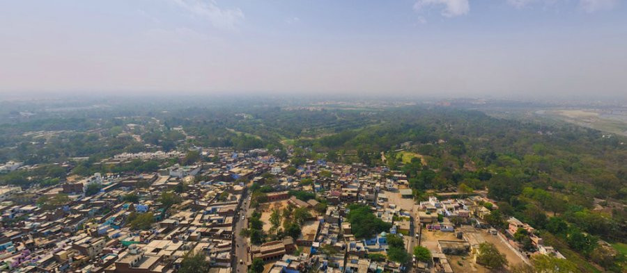 Không một công trình cao 4 tầng nào được phép xây dựng trong bán kính 1,8 dặm quanh đền