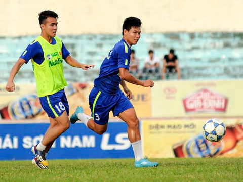 Bầu Đức: 'Bị đánh hội đồng, HAGL sao chịu nổi' ảnh 2