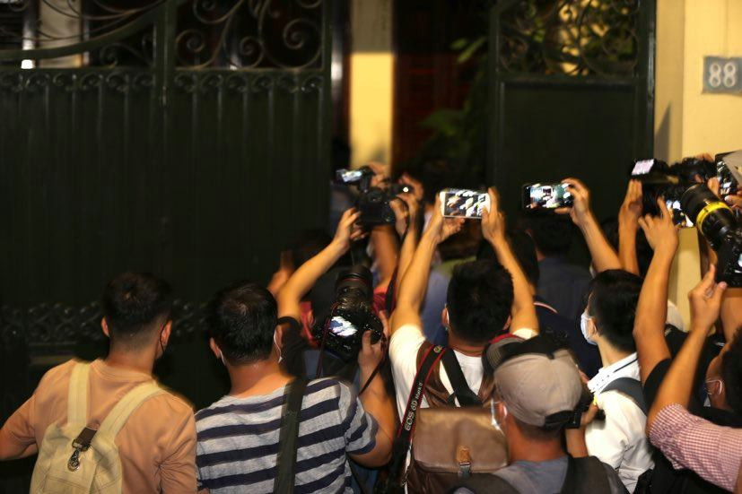 Khám xét nhà riêng, nơi làm việc của Chủ tịch Hà Nội Nguyễn Đức Chung ảnh 13