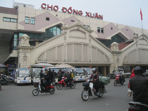 Nơi đề ra chính sách chống hàng giả, hàng nhái nhưng lại ngập tràn hàng nhái. Nơi đề ra chính sách chống hàng giả, hàng nhái nhưng lại ngập tràn hàng nhái