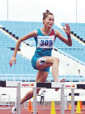 Gương mặt trẻ triển vọng Quách Thị Lan ở cự ly 400m, 400m vượt rào của điền kinh Việt Nam. Ảnh: Quang Thắng. Gương mặt trẻ triển vọng Quách Thị Lan ở cự ly 400m, 400m vượt rào của điền kinh Việt Nam. Ảnh: Quang Thắng