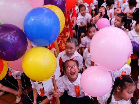 Lễ khai giảng năm học 2013-2014 của trường Tiểu học Trần Quốc Toản, Hà Nội. Ảnh: ngọc châu. Lễ khai giảng năm học 2013-2014 của trường Tiểu học Trần Quốc Toản, Hà Nội. Ảnh: ngọc châu